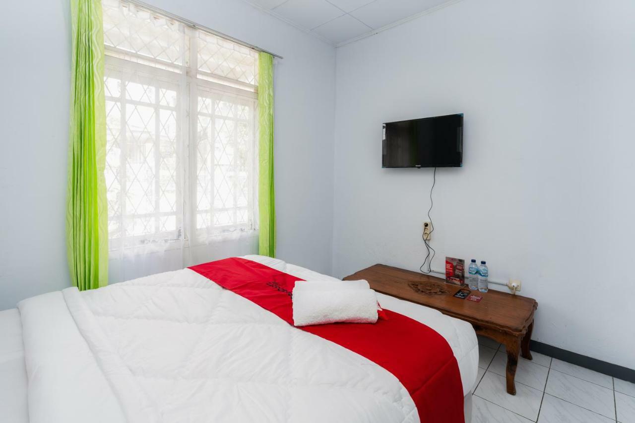 Reddoorz Syariah Near Rsud Cimacan Bogor Exterior photo